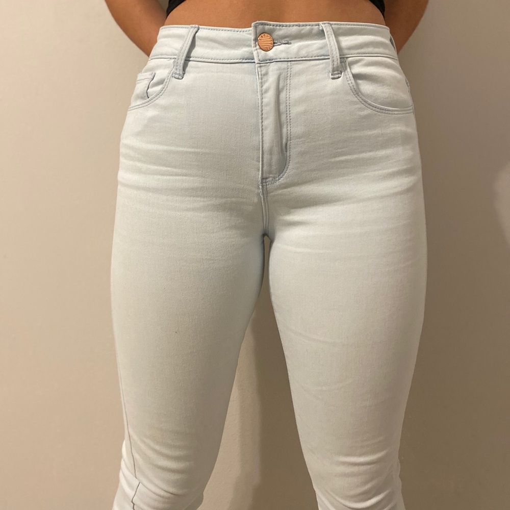 Forever 21 high waisted light blue jeans